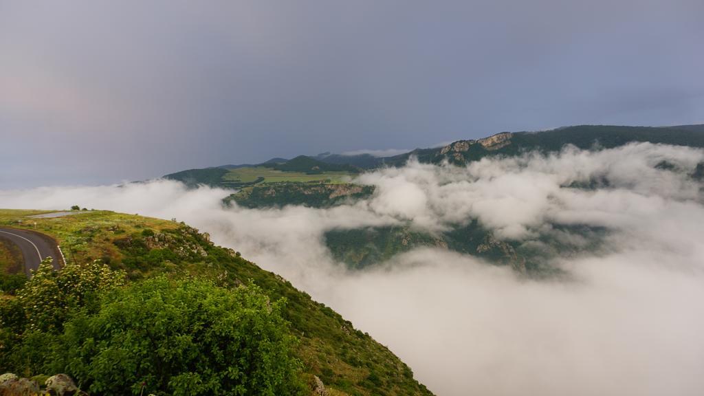 Wings Of Tatev Private Villa Halidzor エクステリア 写真